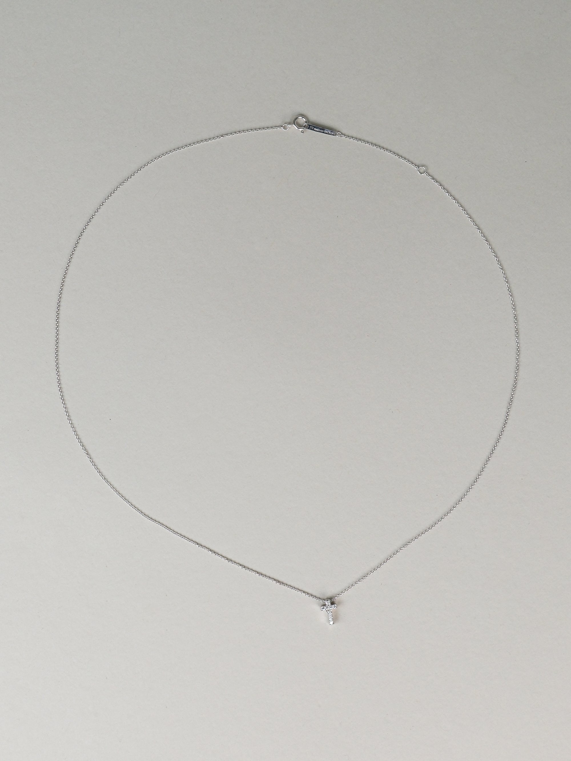 Collana in oro 18kt e diamanti con Croce