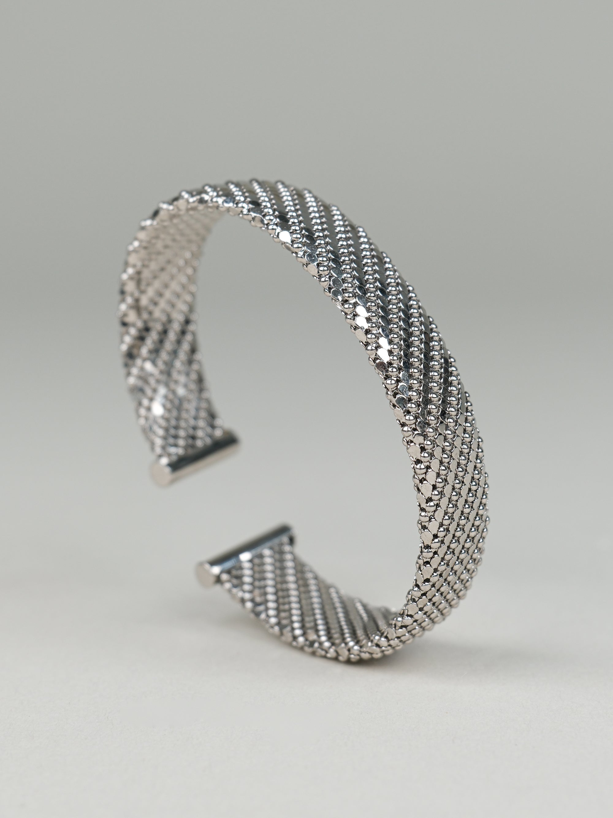 Bracciale rigido medio texture pelle di serpente