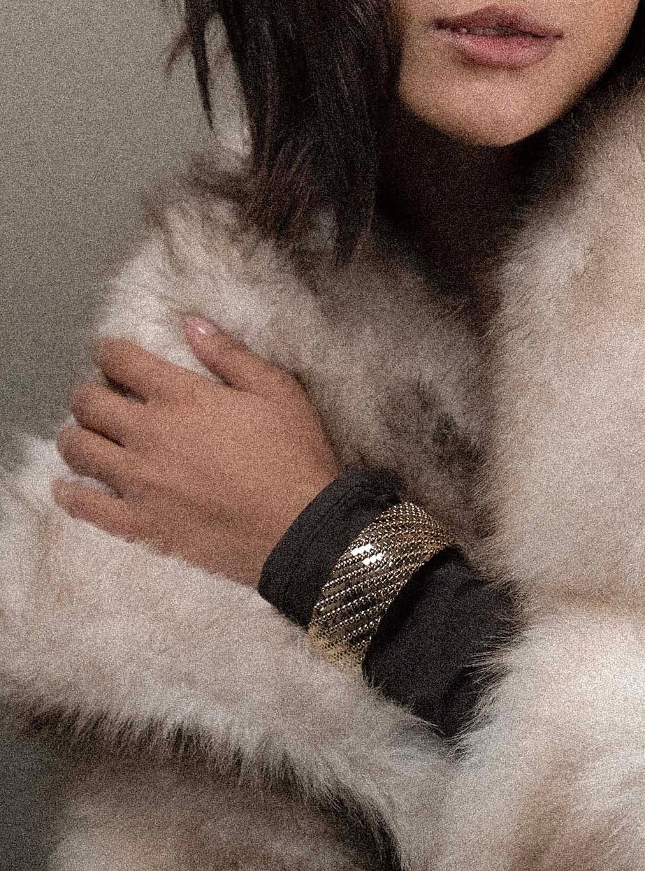 Bracciale rigido grande texture squame