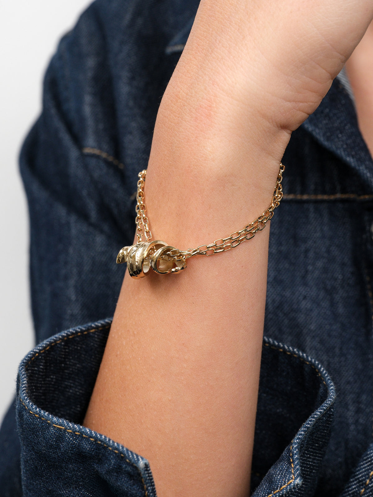 Bracciale con ricciolo