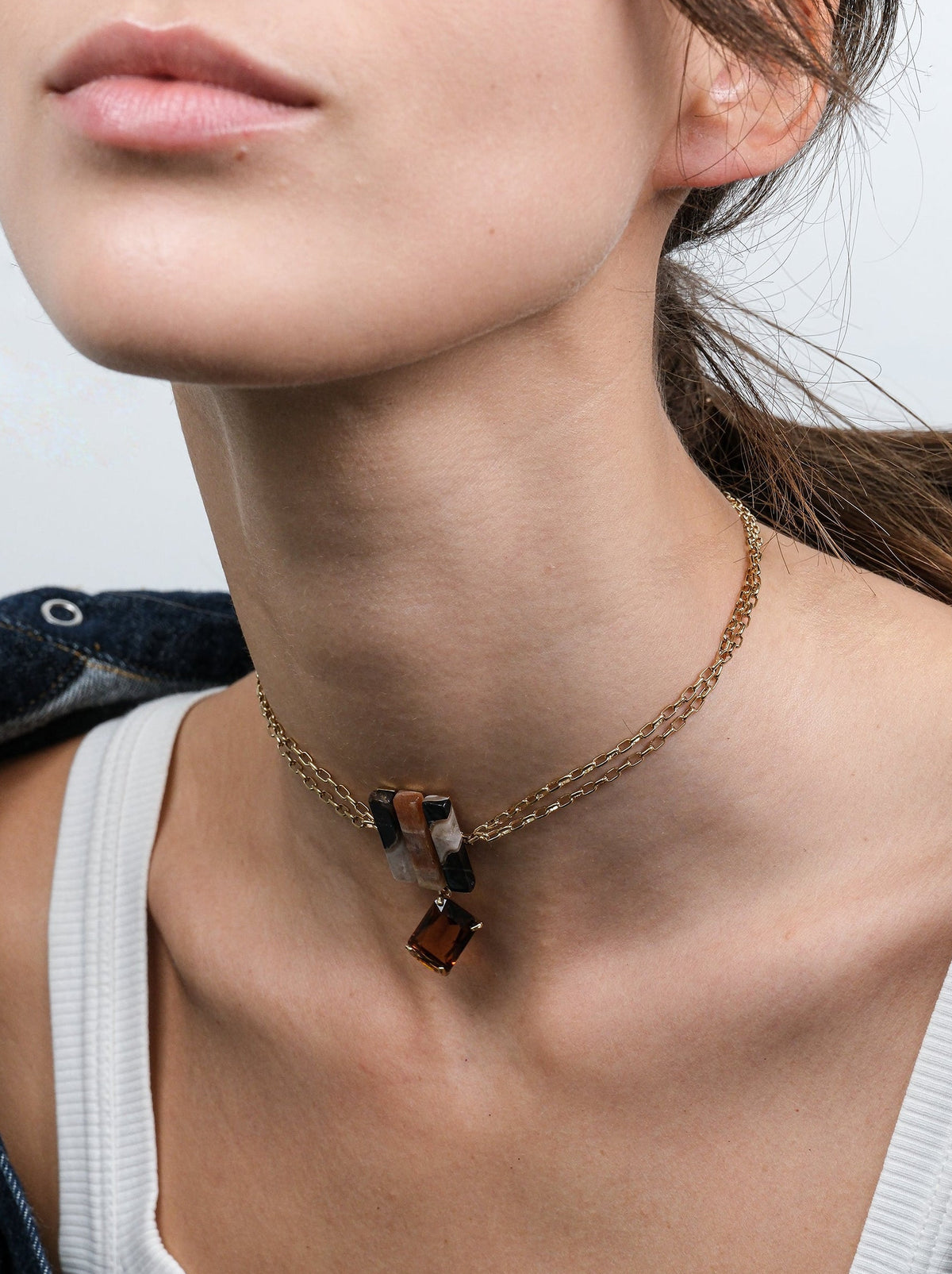Stone choker