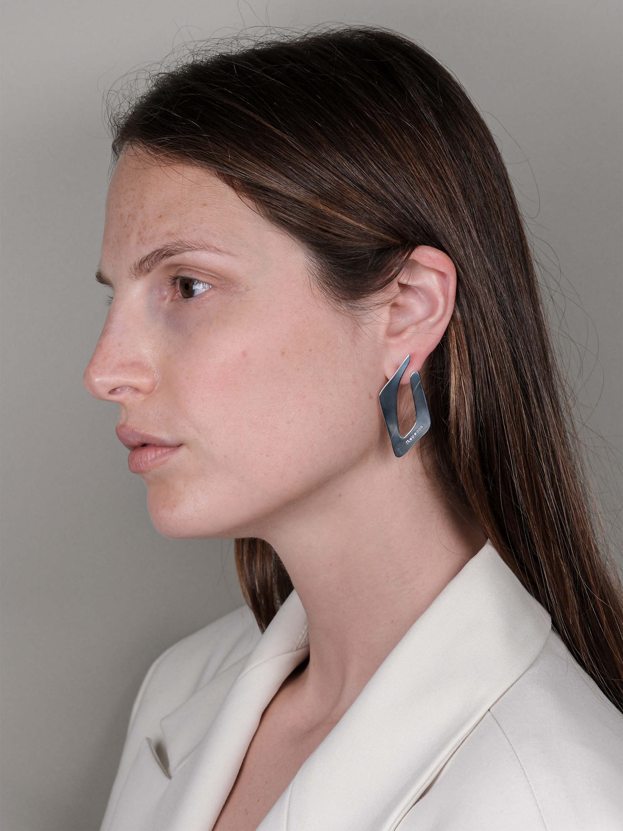 Orecchini rombo irregolare piccolo