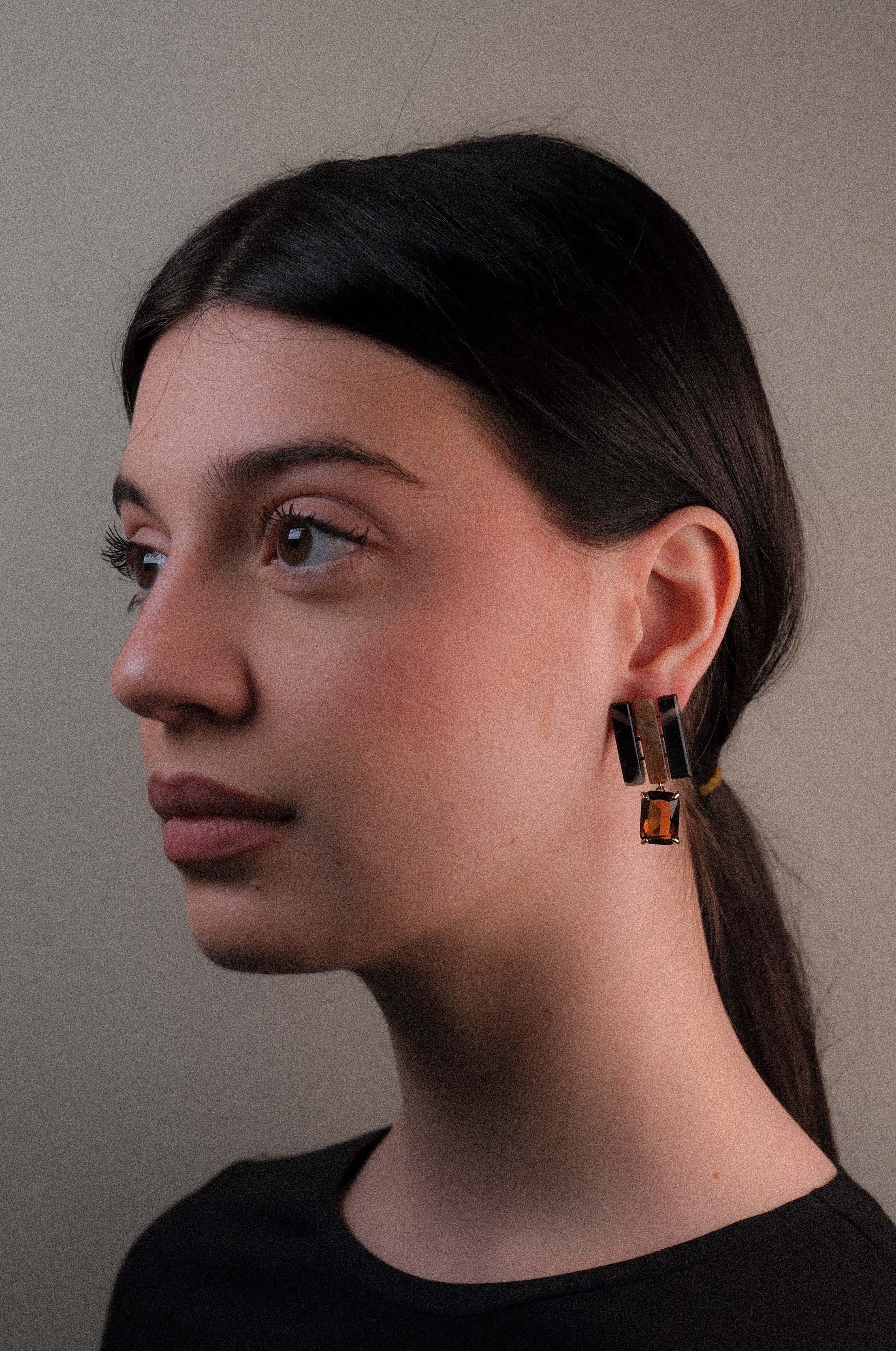 Orecchini con pietre