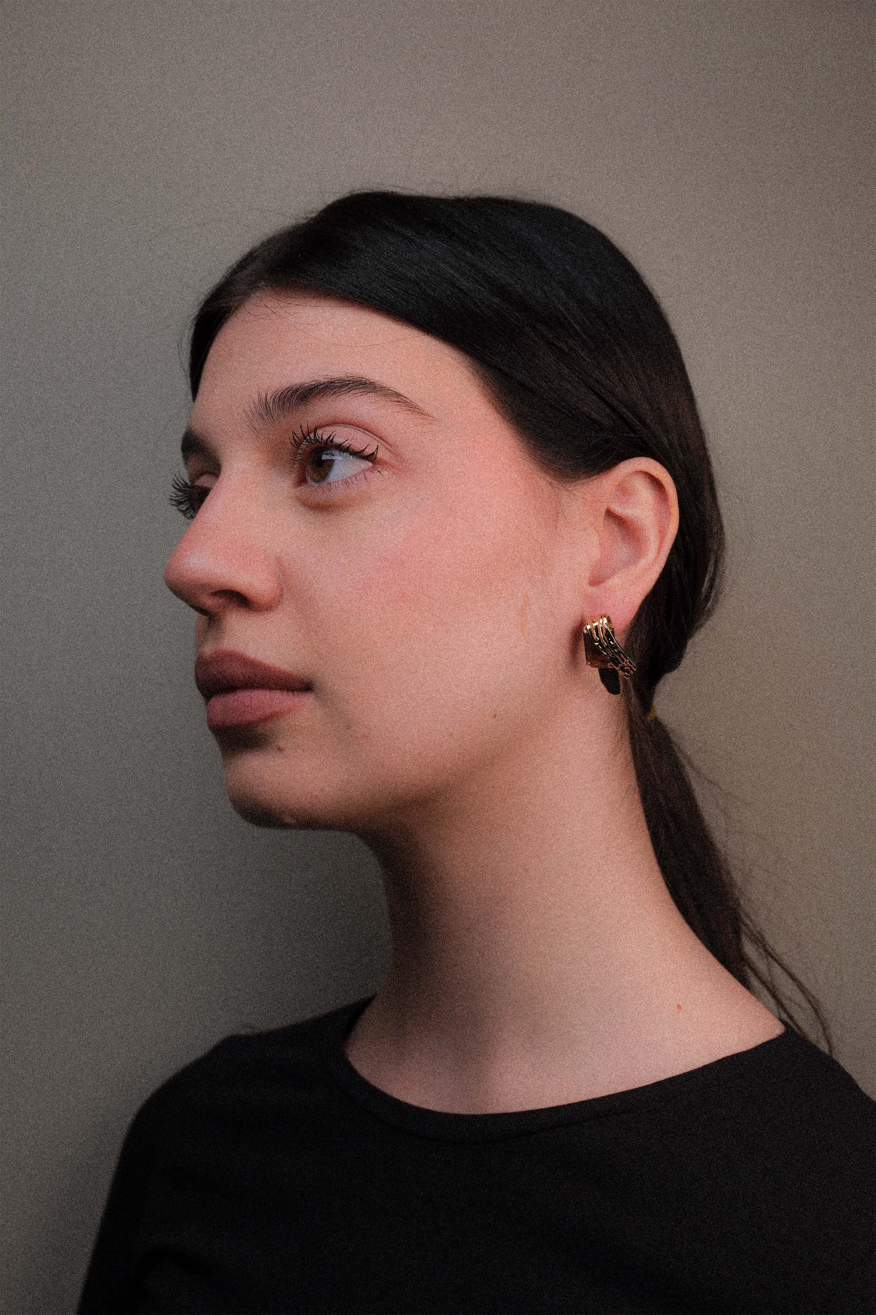 Orecchini pendenti con pietra