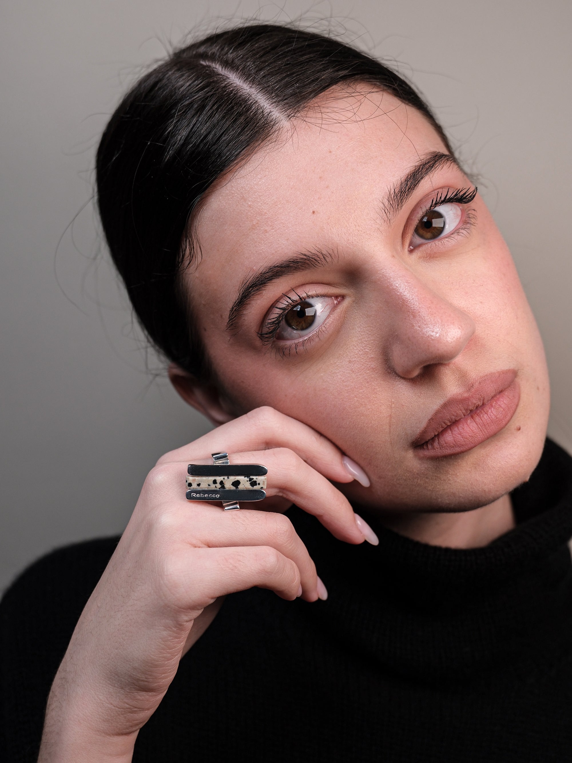 Anello barrette e pietra naturale