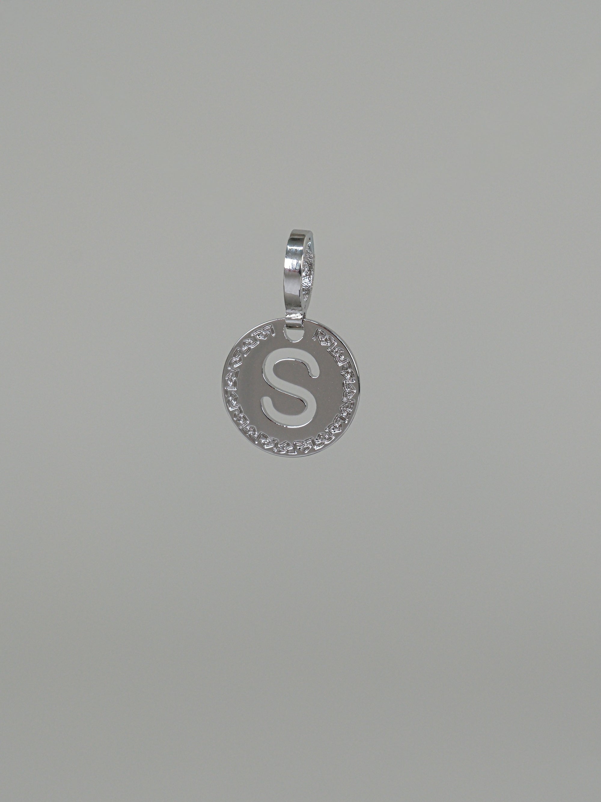 Collana due fili con iniziale piccola