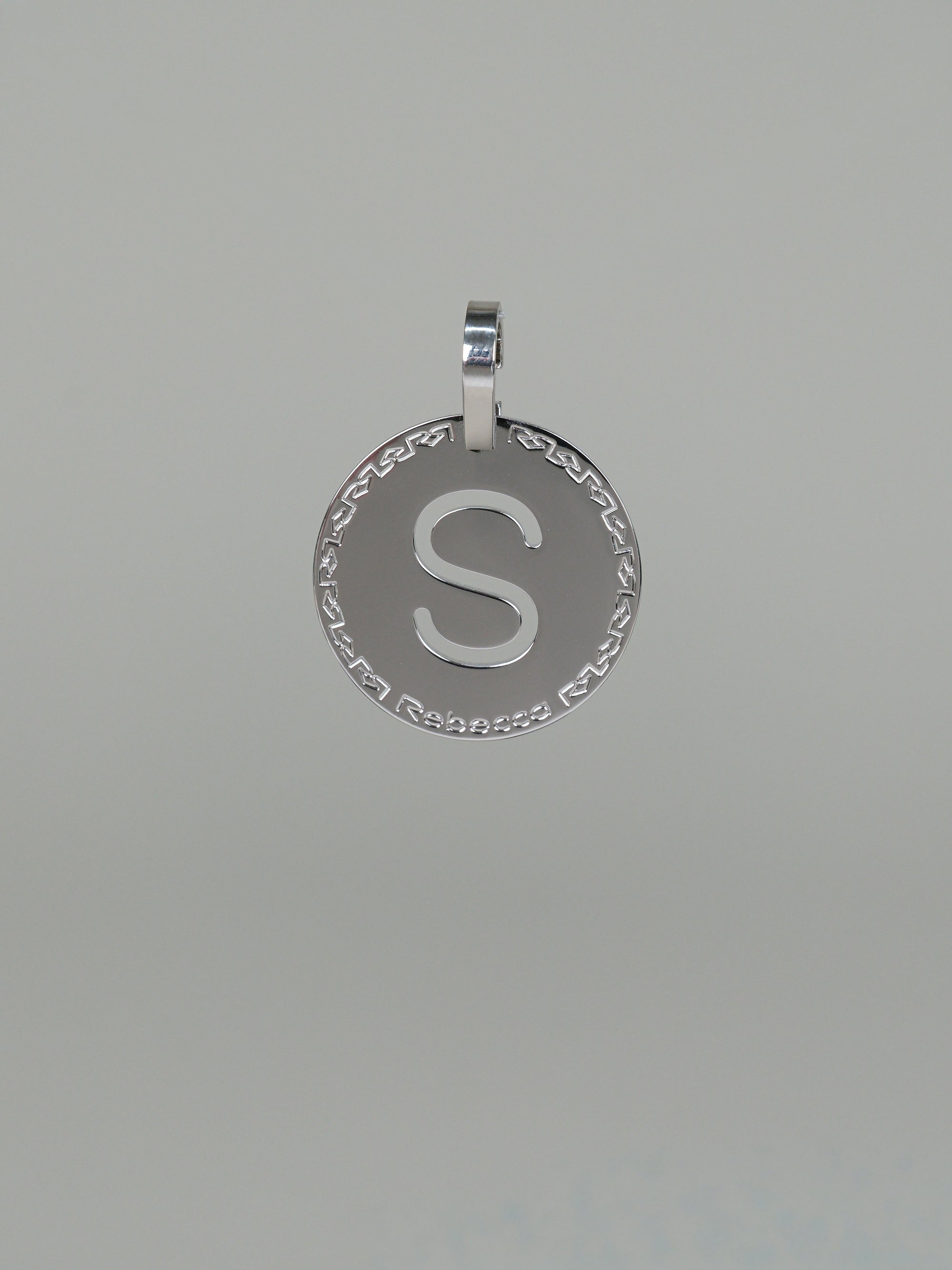 Collana due fili con iniziale media