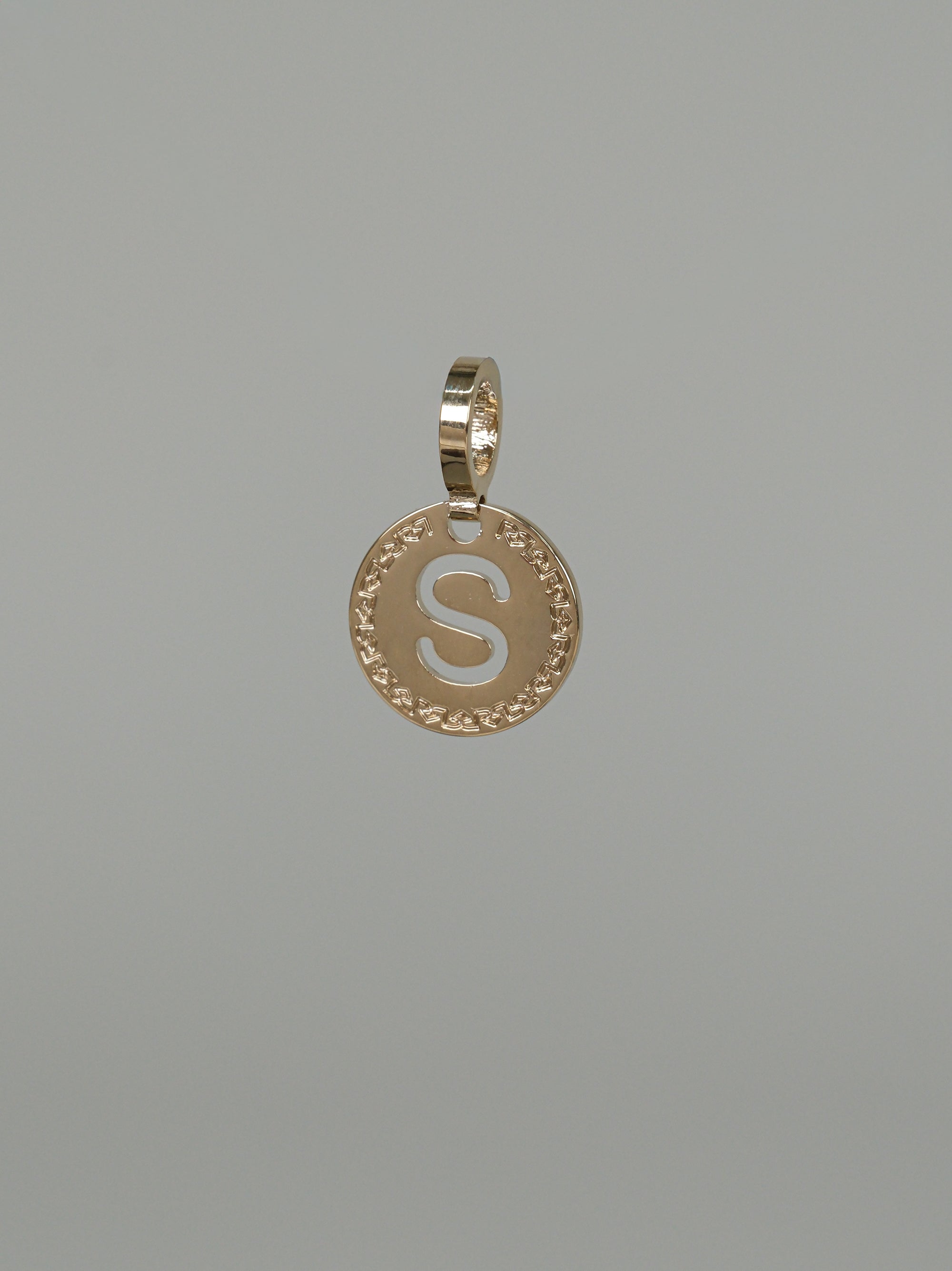 Collana con iniziale piccola