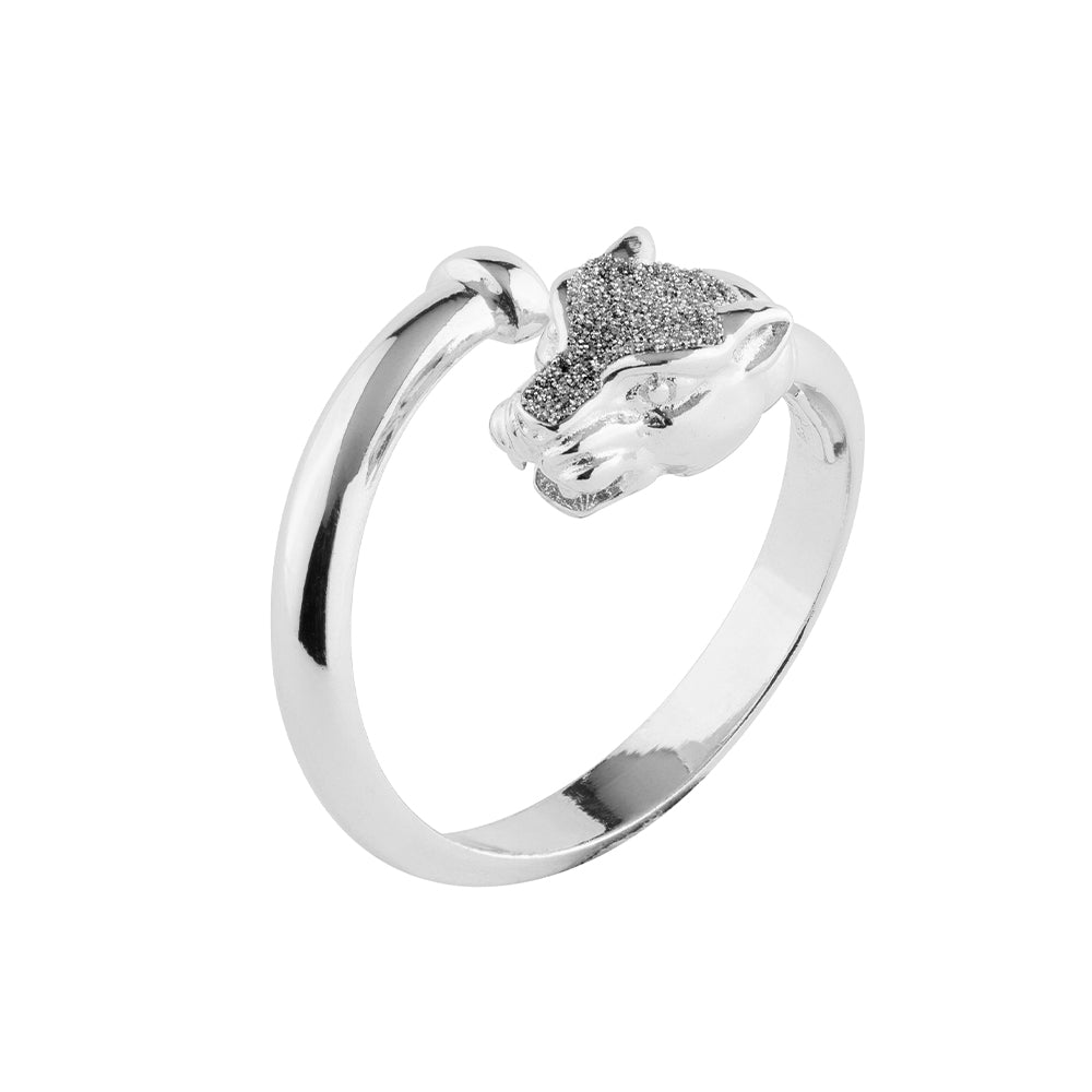Anello testa di pantera con polvere di diamanti