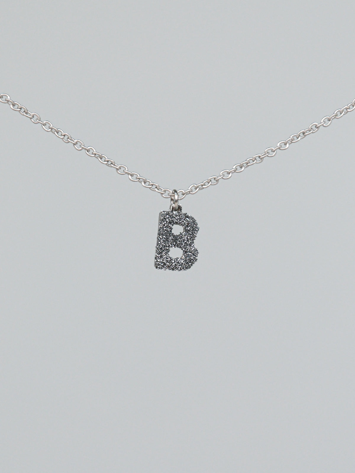 Collana iniziale con diamanti