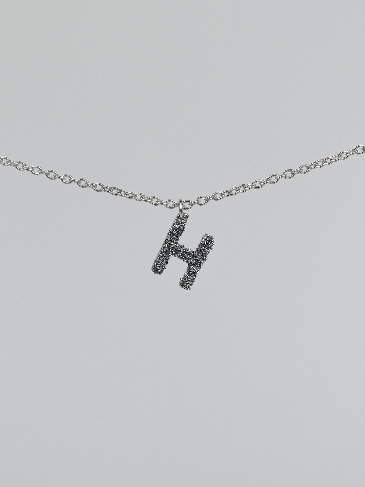 Collana iniziale con diamanti