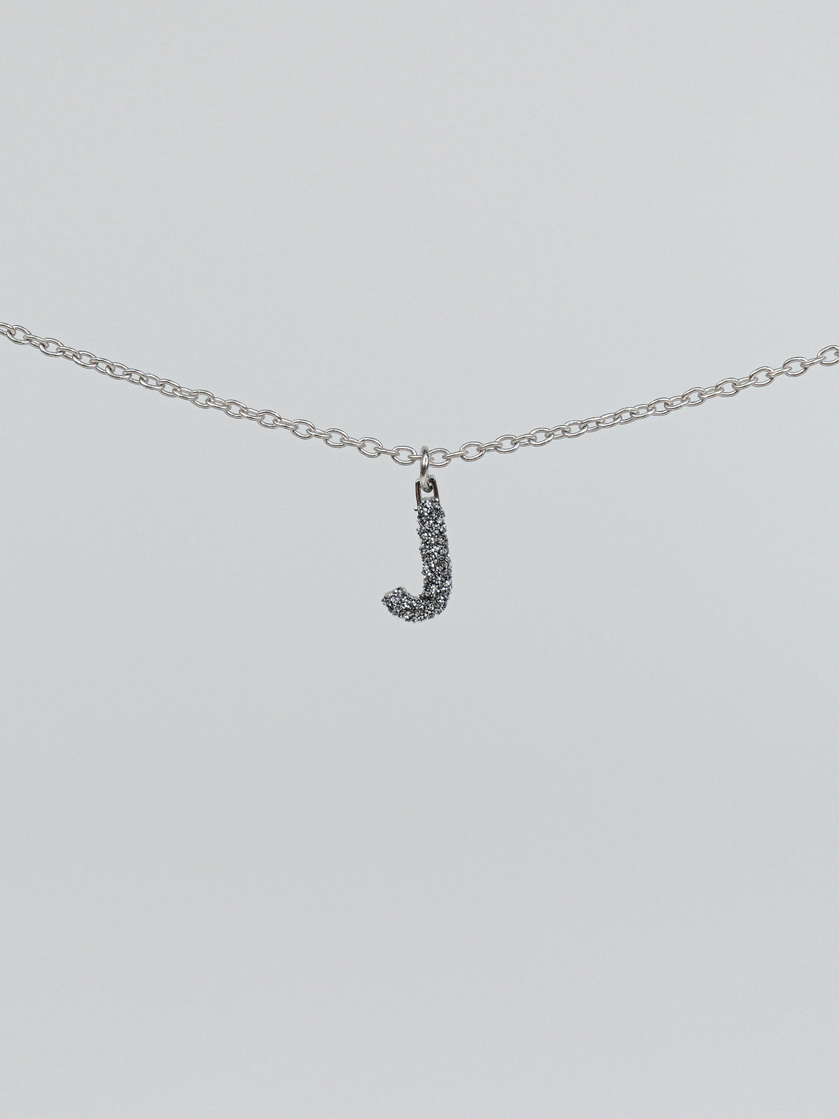 Collana iniziale con diamanti