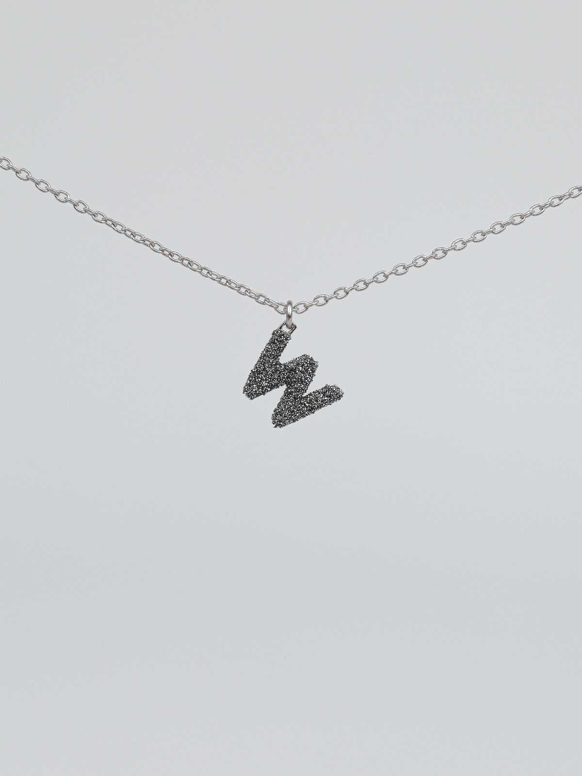 Collana iniziale con diamanti