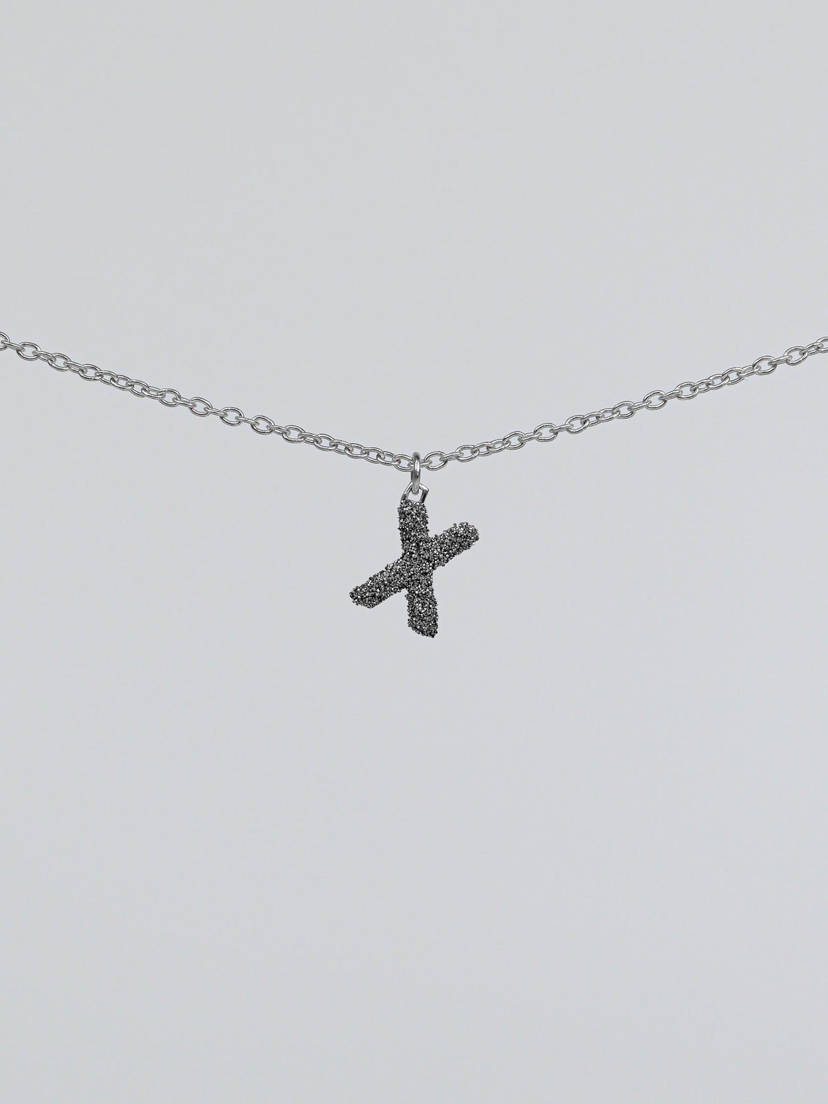 Collana iniziale con diamanti