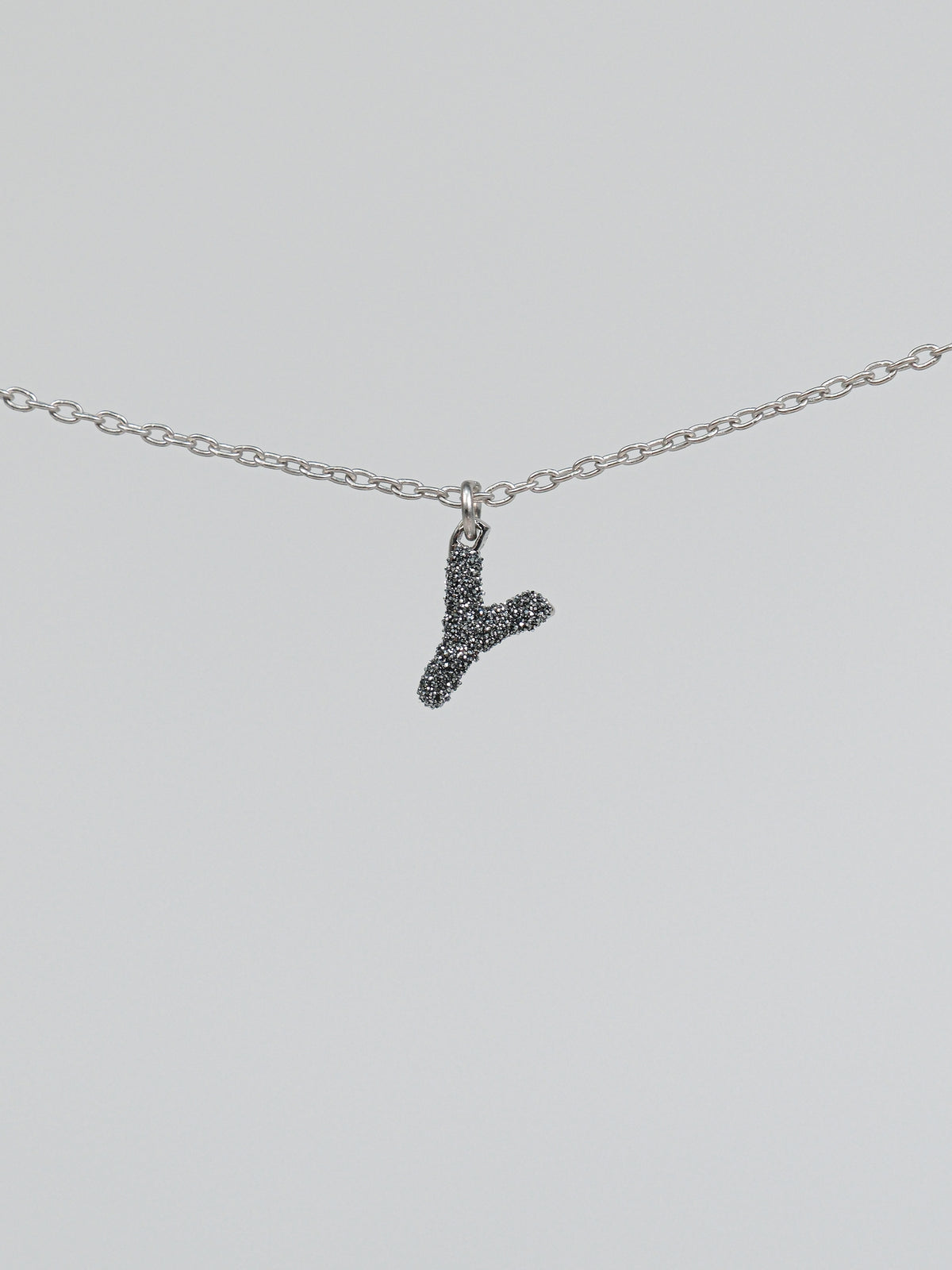 Collana iniziale con diamanti