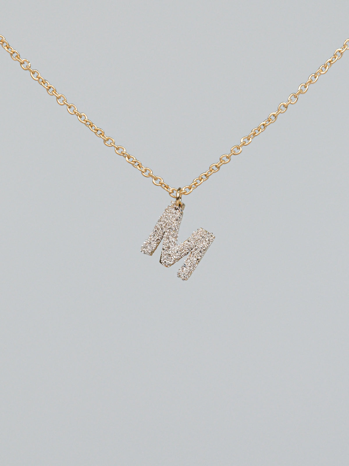 Collana iniziale con diamanti
