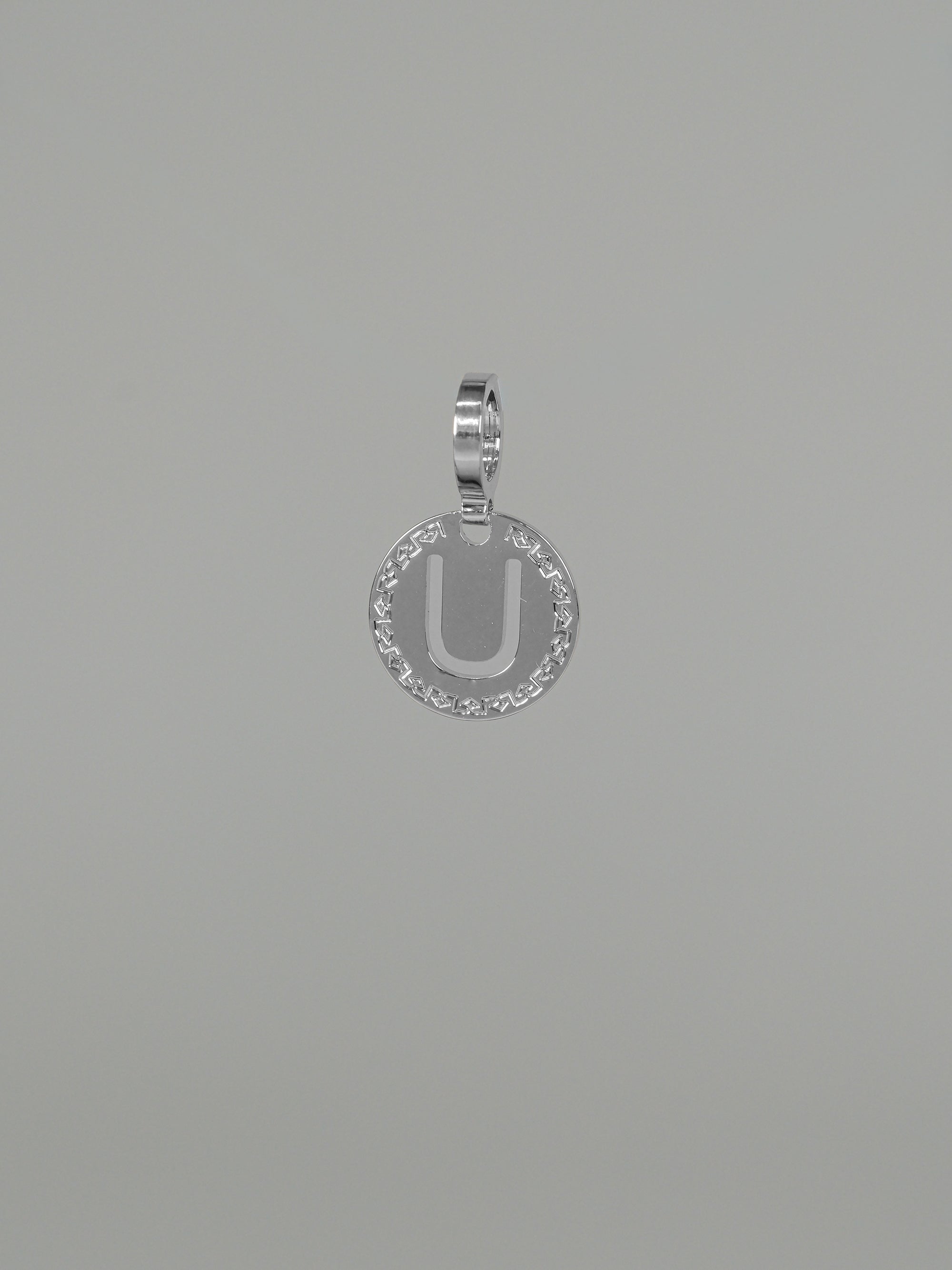 Collana con iniziale piccola