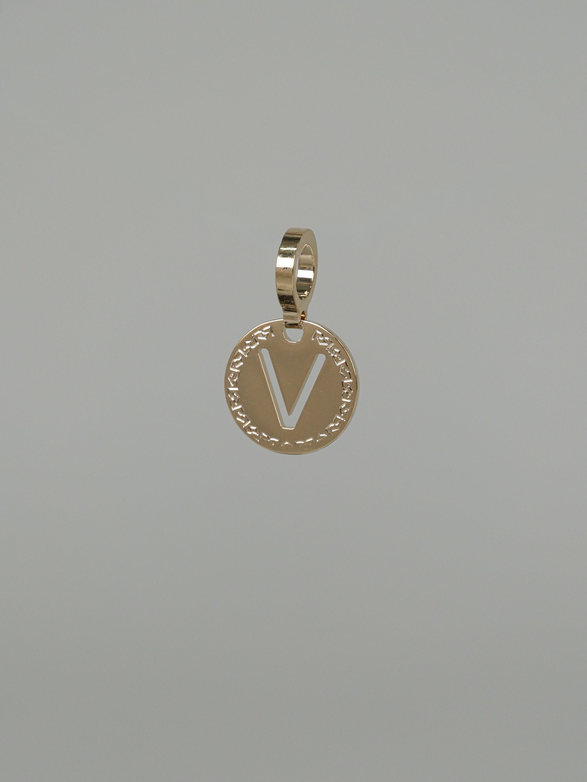 Collana con iniziale piccola