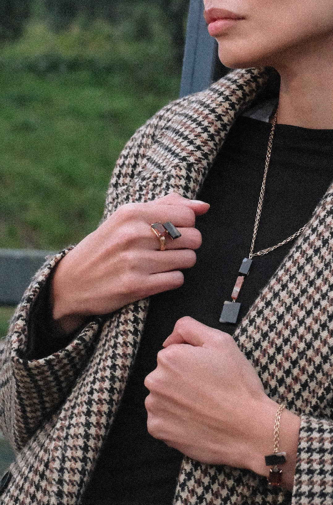 Bracciale con pietre