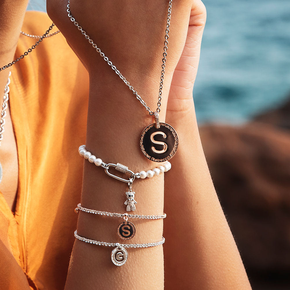 Collana My World con lettera pendente e zirconi