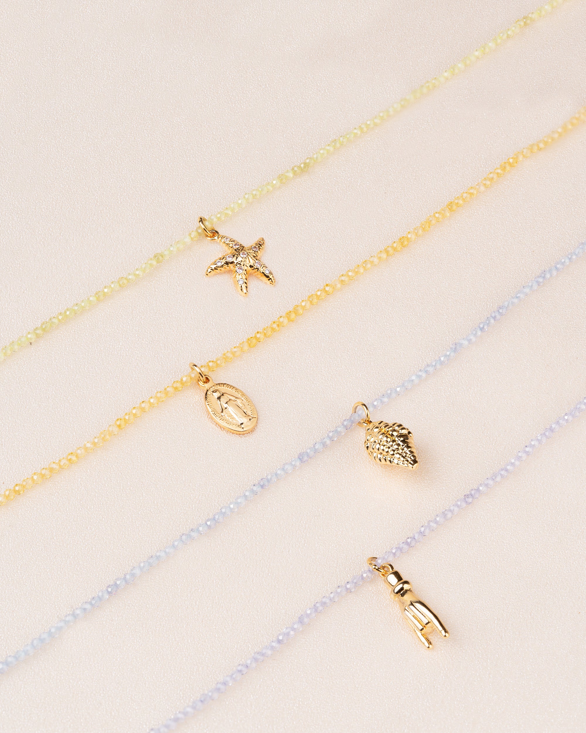 Collana con charm Corna