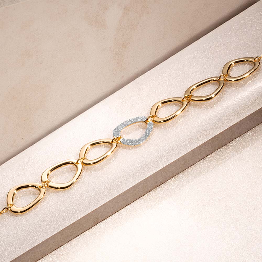 Bracciale maglie ovali e centrale in polvere di diamanti
